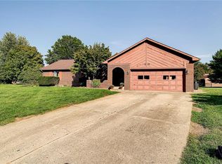 1640 Creekside Ct, Plainfield, IN 46168