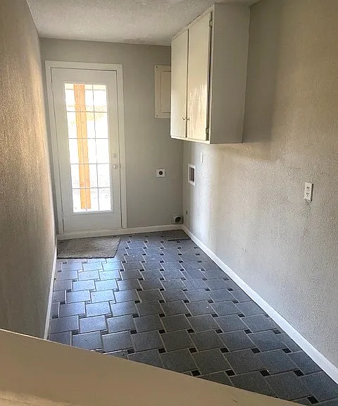 Laundry room and exit to back covered
patio