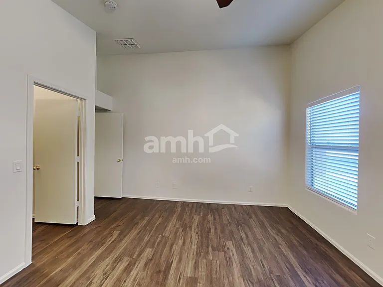 16563 W Melvin St — Photo 11