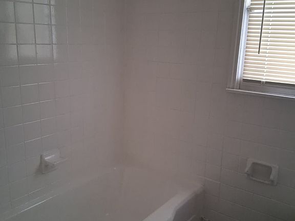 5th image of 2333 Riggan St