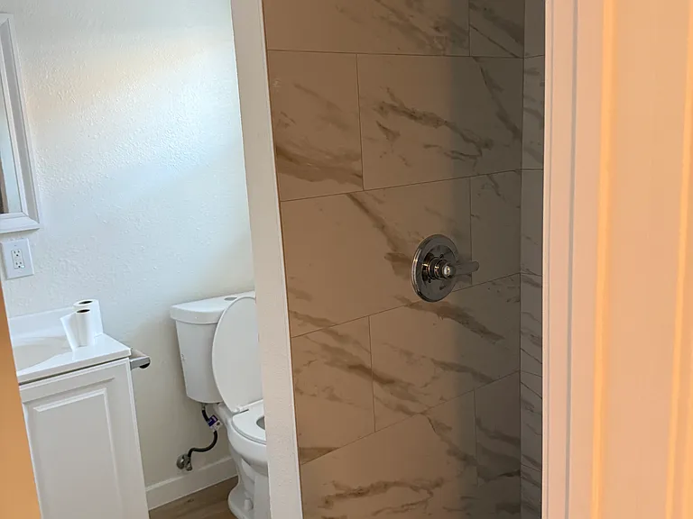 44805 Trevor Ave #44805 — Photo 6
