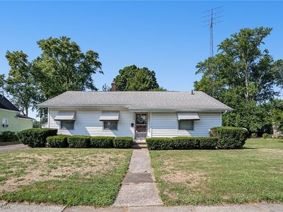 907 W 50th St, Ashtabula, OH, 44004