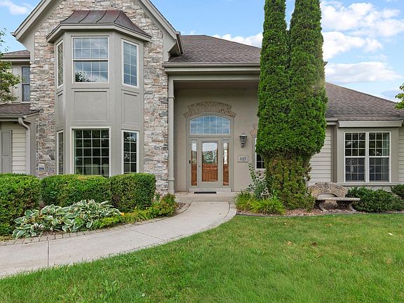 2nd image of 1183 Aspen COURT