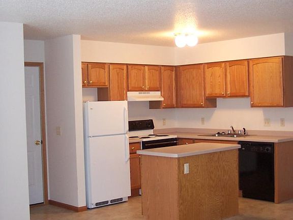 4th image of 1008 Mary Kay Ave