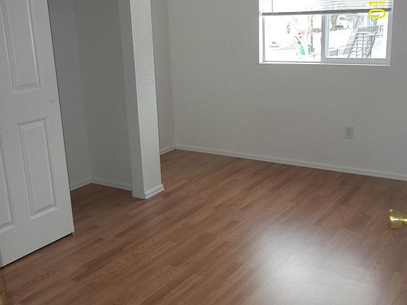 5th image of 3921 Central St