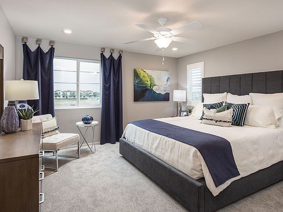 Retreat-like owner s suite