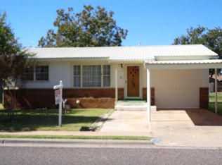 1009 NW 7th St, Andrews, TX 79714