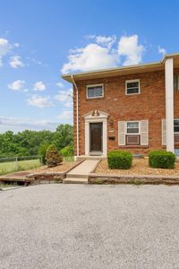 2545 Union Rd, Saint Louis, MO, 63125