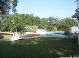 311 Pond Dr, Blanco, TX 78606