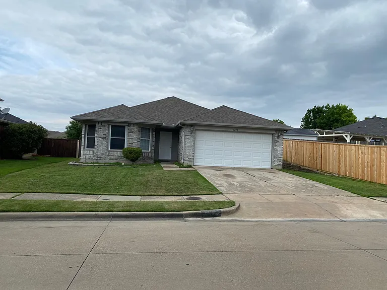 5622 Hunters Bend Ln — Photo 5