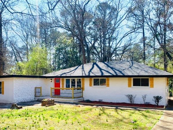 1807 W Austin Rd, Decatur, GA 30032