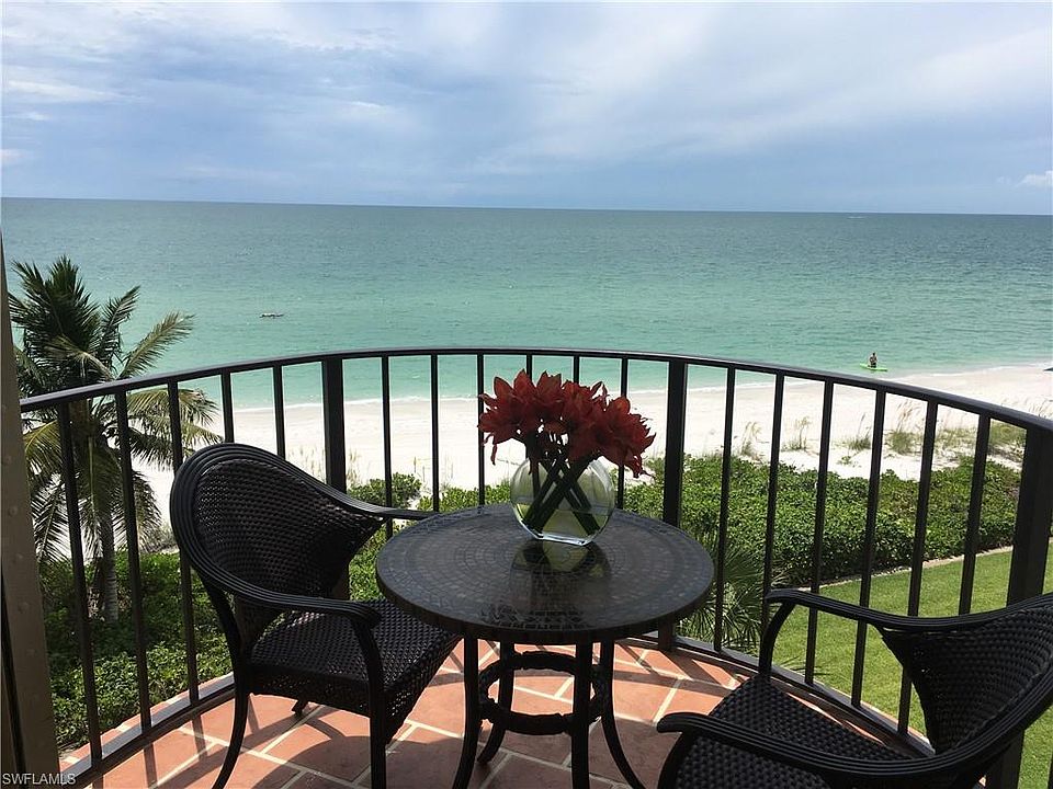 1st image of 3115 Gulf Shore Blvd N APT 306