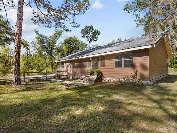 2nd image of 5483 Puckett Rd