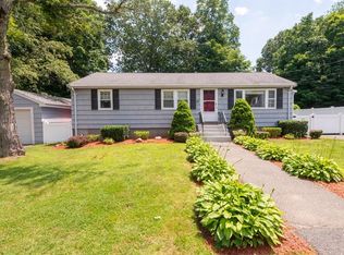 37 Dewey St, Saugus, MA 01906