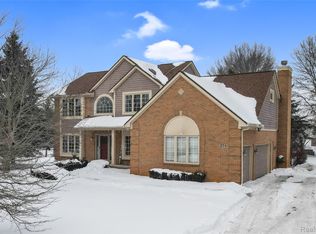 274 Carnoustie, Highland, MI 48357