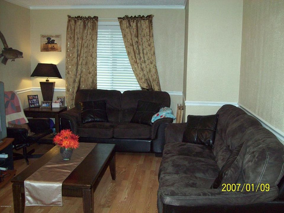 2nd image of 278 W Pearwood Cir