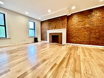 Rented by Nolita Group