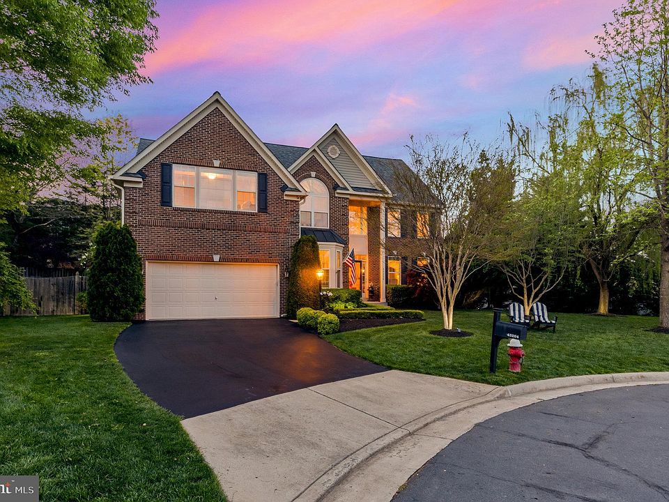 1st image of 43264 Kristin Marie Ct