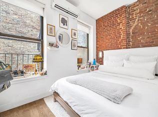 22 Spring St APT 7, New York, NY 10012