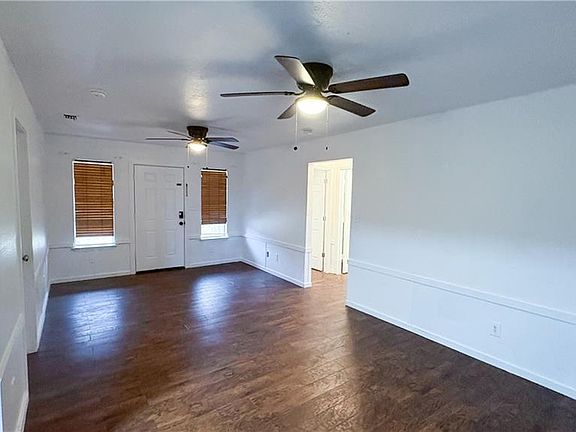 3rd image of 1704 Del Oro Dr