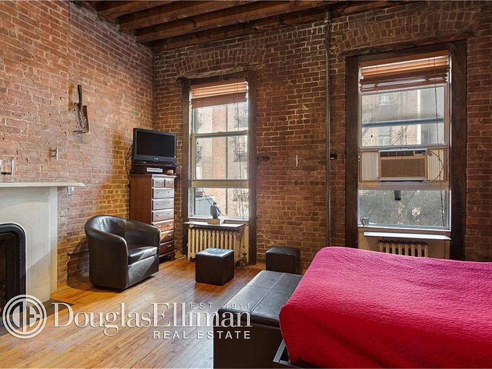 1st image of 361 W 46th St #5