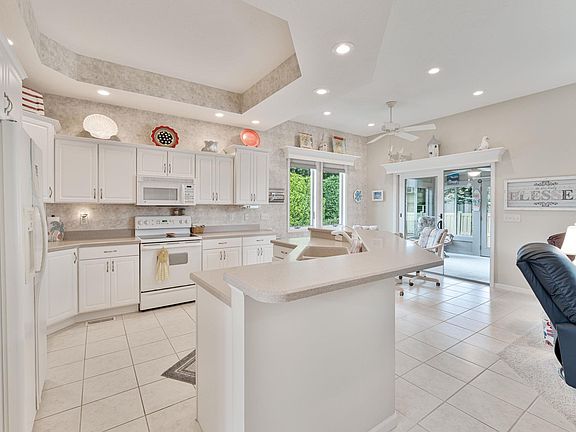 5th image of 1754 Cobblestone Blvd