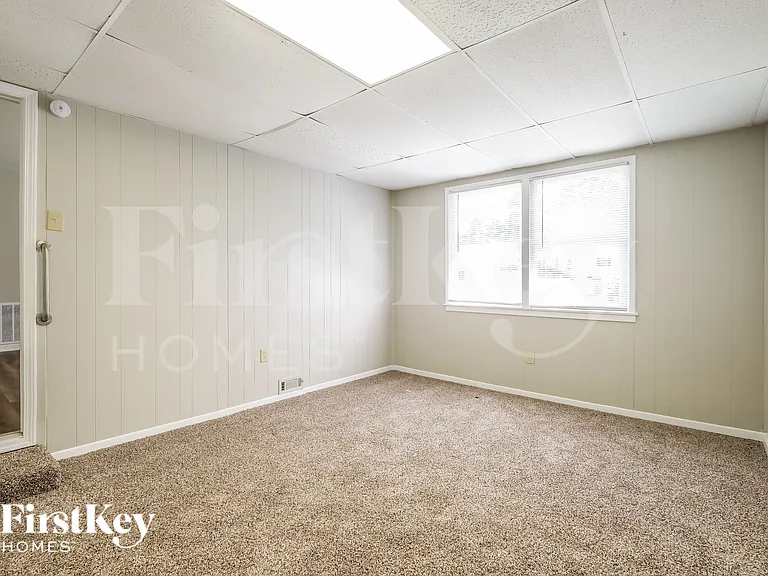 7016 Sun Valley Way — Photo 8