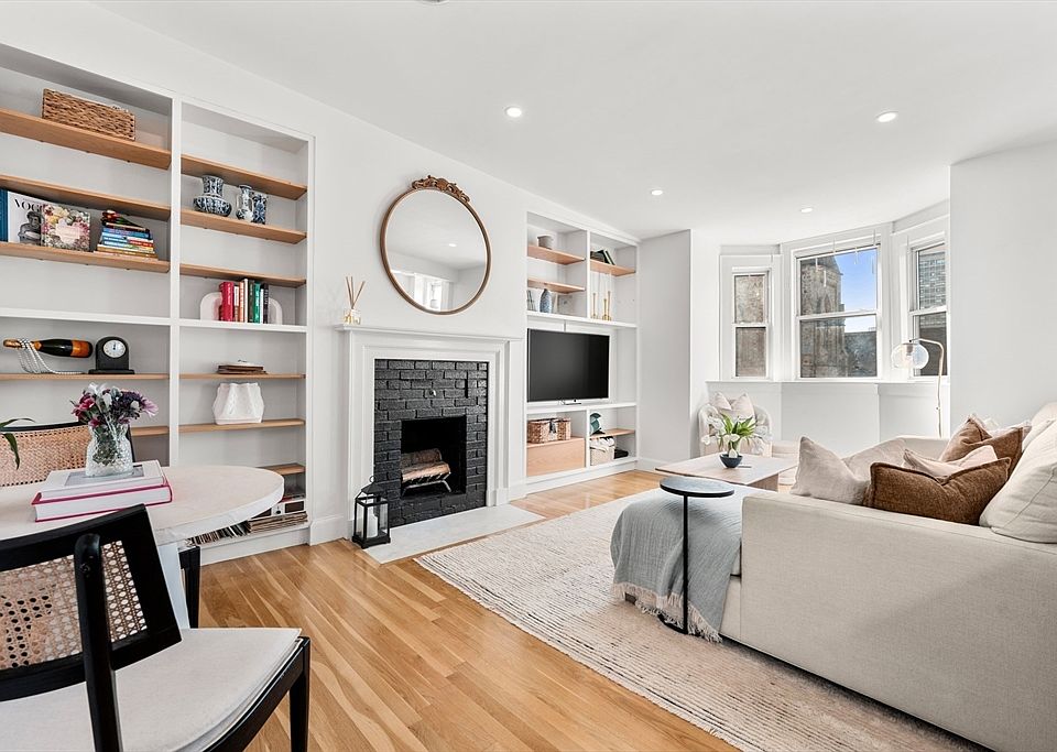 1st image of 484 Columbus Ave #4