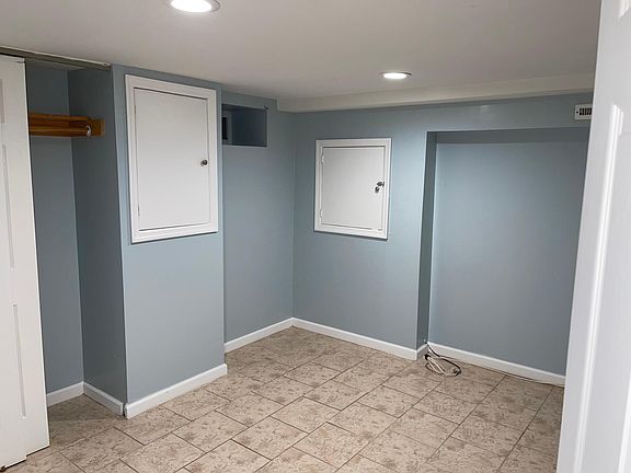 4th image of 17411 109th Ave #2