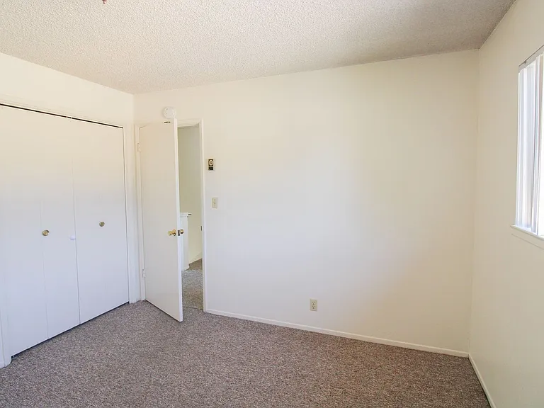 1338 Galleon Way #B — Photo 14