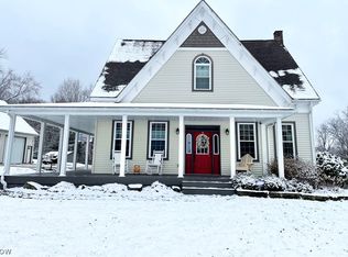 1069 Avalon Rd NW, Dellroy, OH 44620