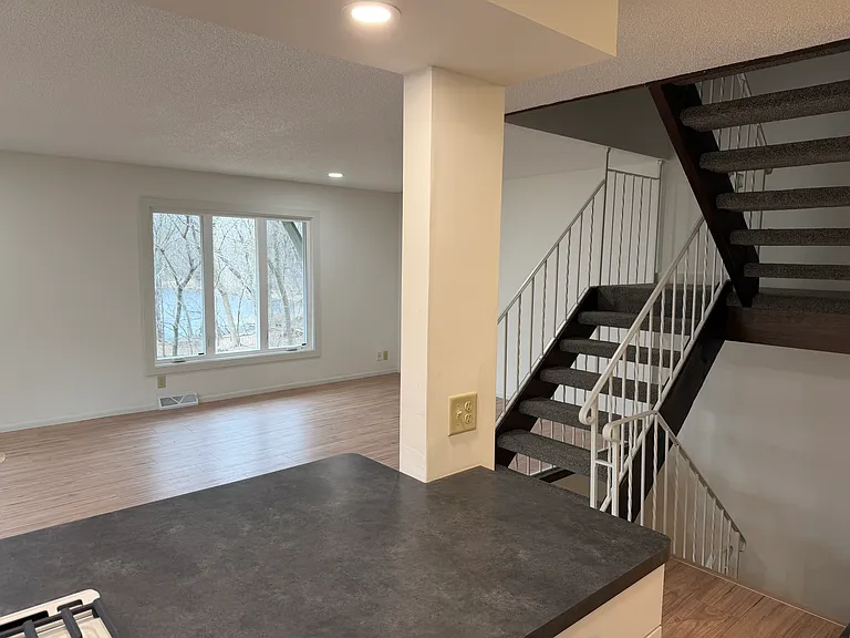 4870 Grenwich Trl N — Photo 19