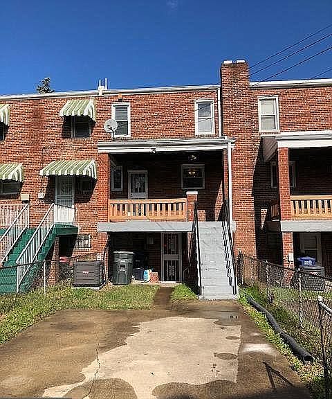2nd image of 4203 Benning Rd NE