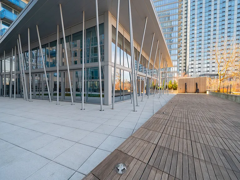 22 N 6th St #Penthouse 4d — Photo 21
