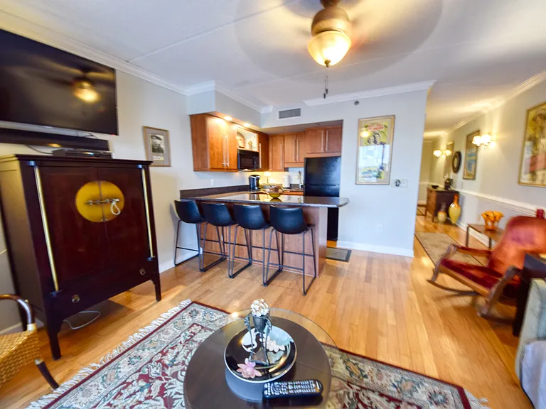 106 N Water St — Photo 8