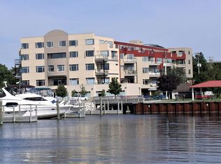 105 W Danaher St UNIT 408, Ludington, MI 49431