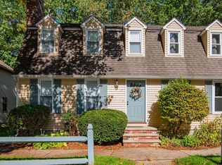 271 Wellman Ave, North Chelmsford, MA 01863