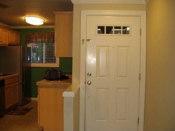 Entry & Kitchen