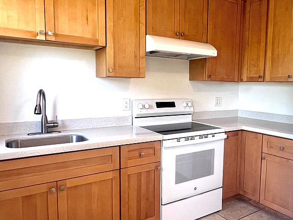 4th image of 1211 Parker St APT C