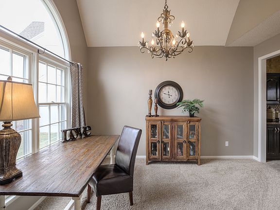 Oversized Dining Room