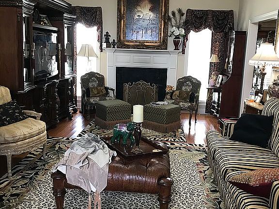 5th image of 2379 Coventry Ct NW