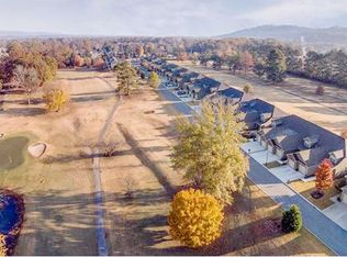 102 Templeton Ln, Hixson, TN 37343