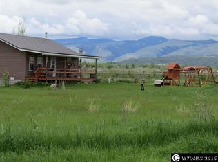 11 Pinto Ln, Lander, WY 82520