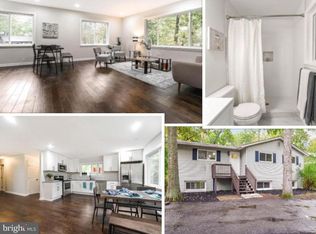 12416 Catalina Dr, Lusby, MD 20657