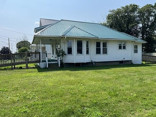 1st image of 40 Brighton St
