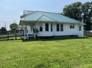 40 Brighton St, Massena, NY 13662