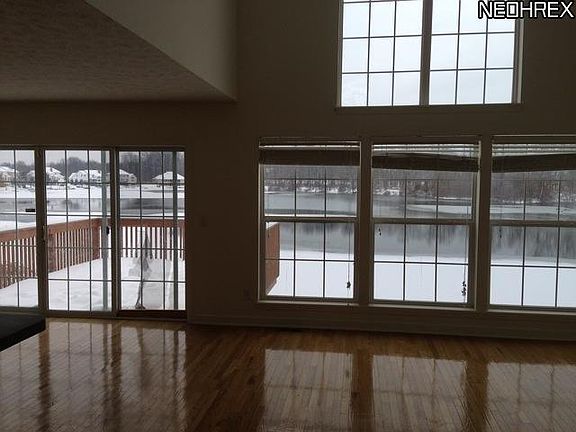 3rd image of 2030 Darrow Lake Dr