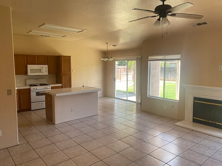 2602 E Skyview Ave — Photo 7