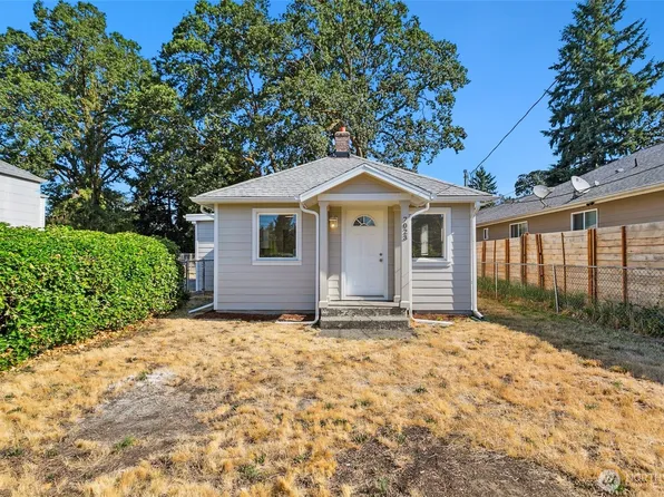 7023 88th Street SW, Lakewood, WA 98499