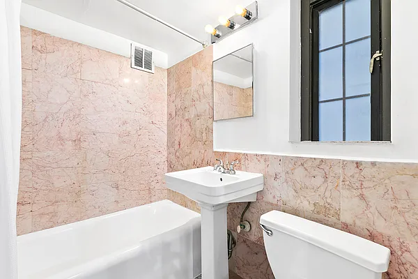 Rented by Compass | media 8